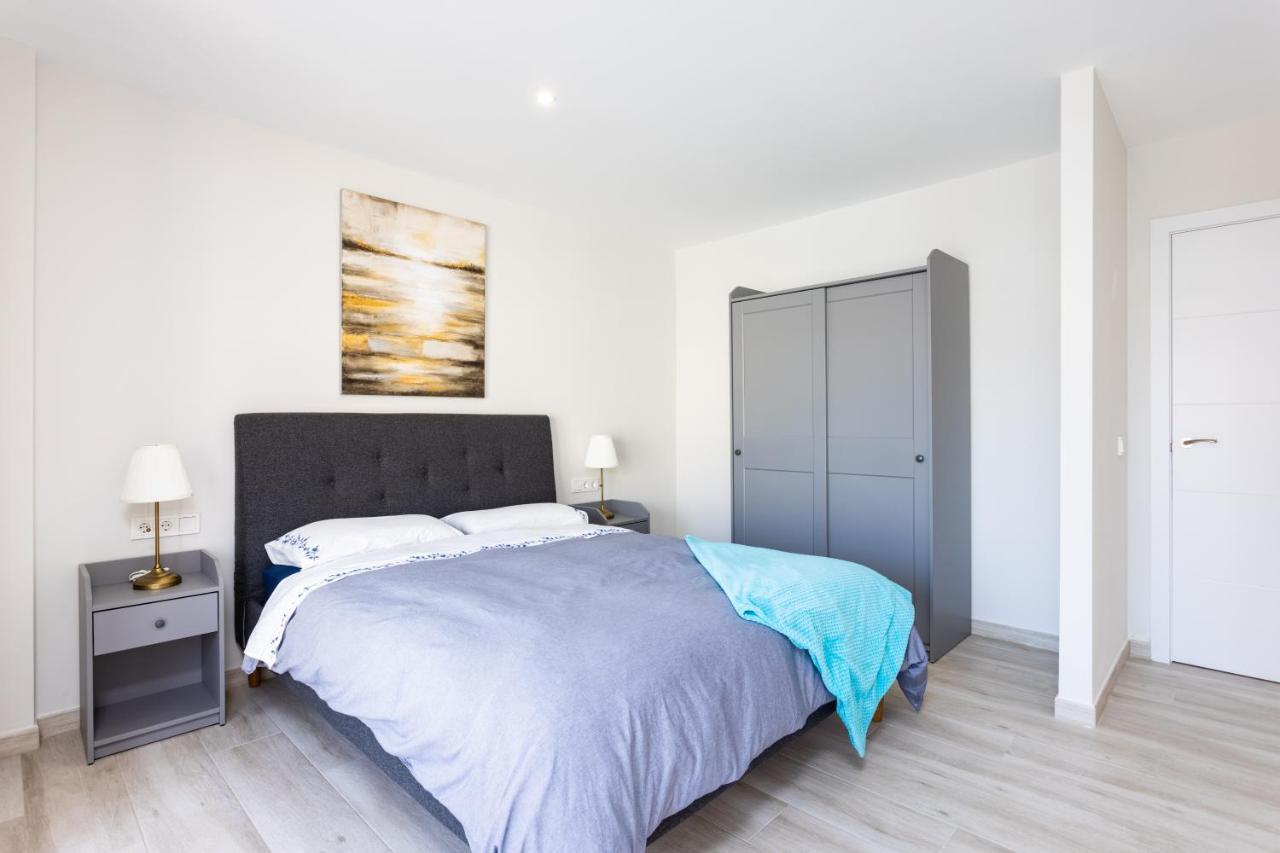 New 140M2 Loft-Style Flat At Town Heart, 3 Beaches Close Casa Leon El Medano  Bagian luar foto