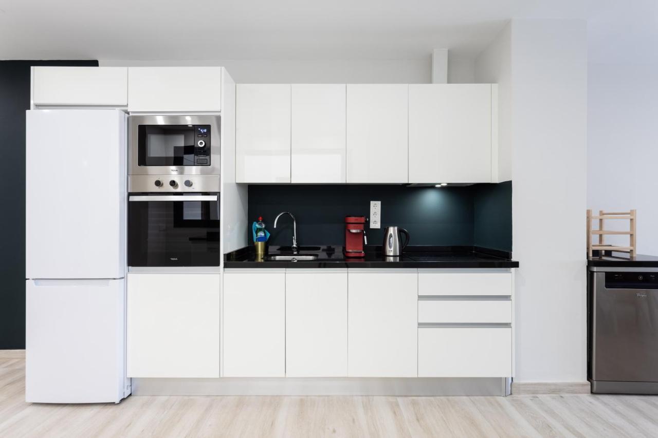 New 140M2 Loft-Style Flat At Town Heart, 3 Beaches Close Casa Leon El Medano  Bagian luar foto